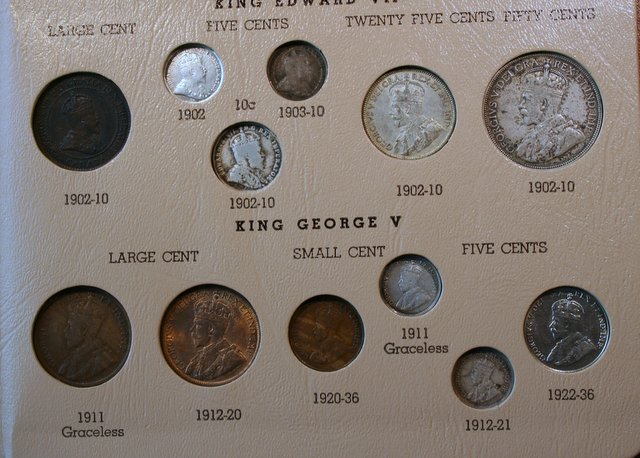 Dansco-Canadian-Type-Set-Canada's-7070