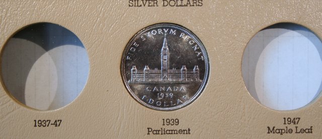 Dansco-Canadian-Type-Set-Canada's-7070