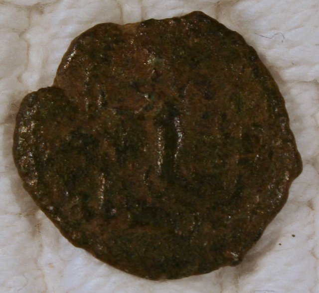 Ancient-Coin---Aelia-Flacilla---Id'd-As-Constantine-I
