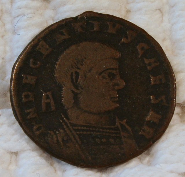 Roman-Coin---Decentius