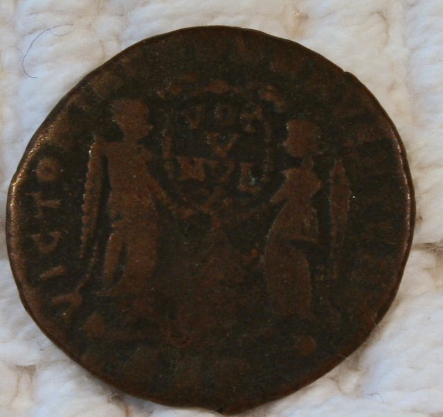 Roman-Coin---Decentius