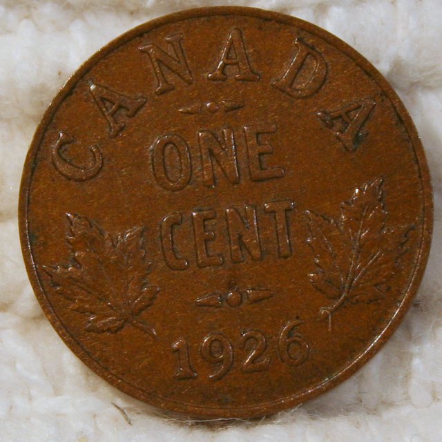 Grade-Opinions-On-1926-Near-And-Far-Nickels,-Plus-Cents