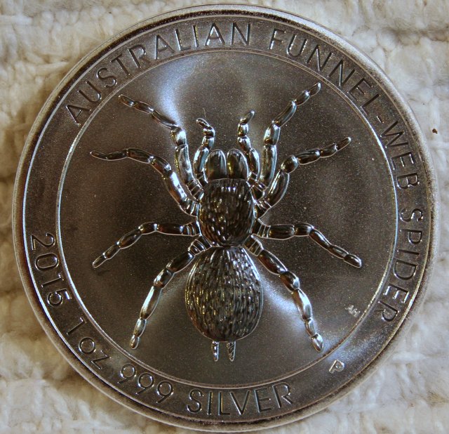 Australia-$1.00-Funnel-Web-Spider-1oz-Silver