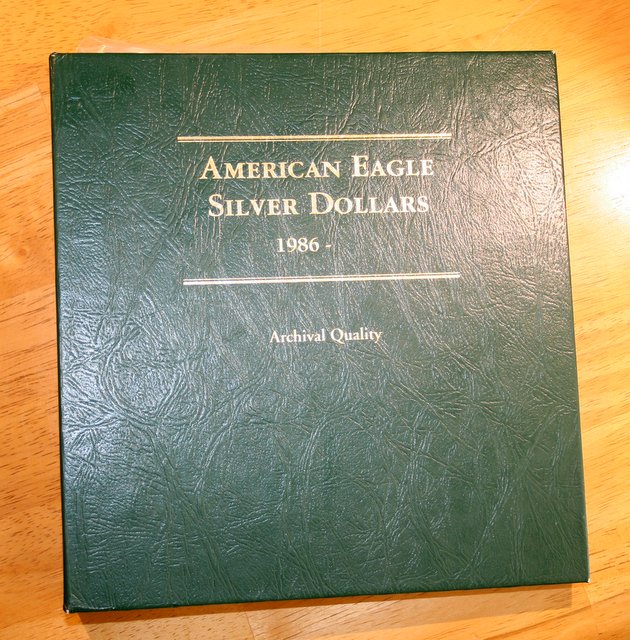 Littleton-American-Silver-Eagle-Album