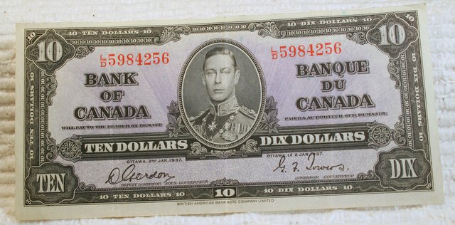 Picked-Up-Some-Canadian-Notes-Today