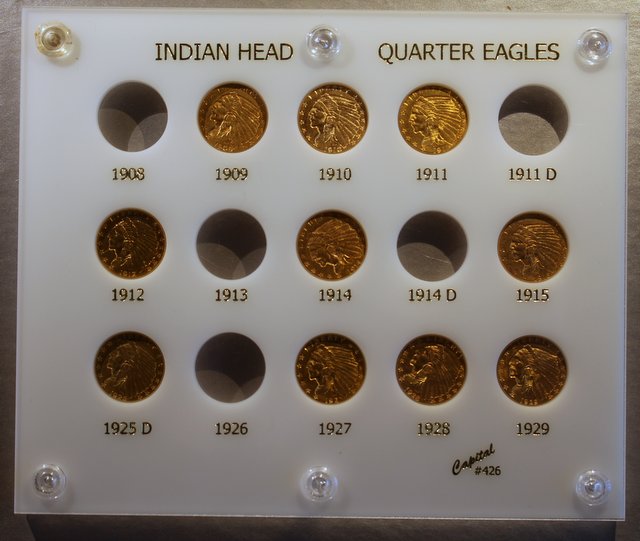 $2.50-Gold-Indians-And-New-Capitol-Coin-Holder