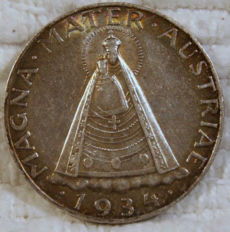 Large-Silver-Coins-USA-Or-Foreign