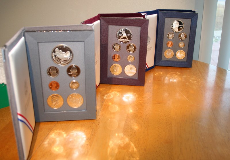 Mint-Set-And-Commemorative-Silver