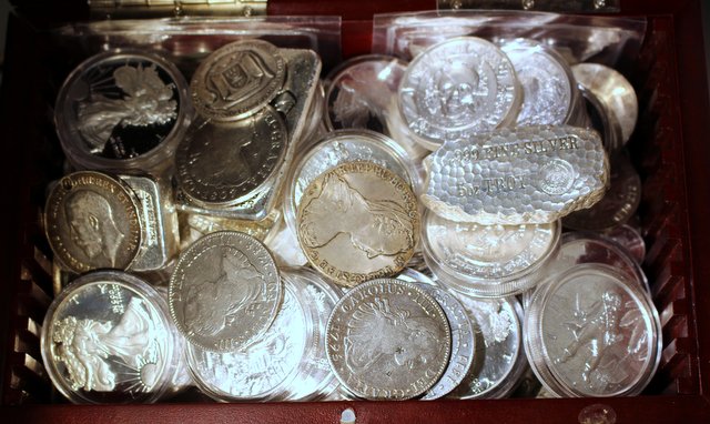 Started-My-Mini-Treasure-Chest-Today