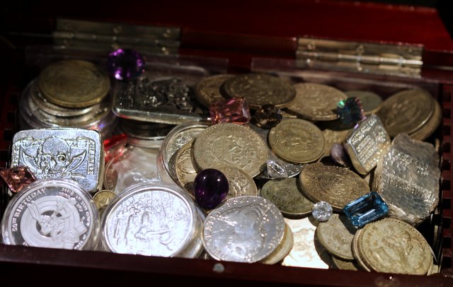 Started-My-Mini-Treasure-Chest-Today