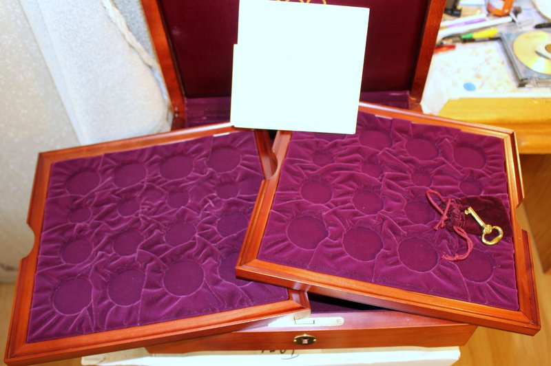 1995/1996-Commemorative-Coin-Box.-No-Coins-...-Yet