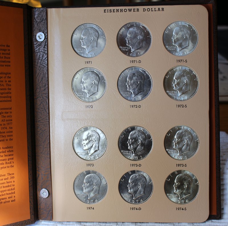 Eisenhower-Dansco-Albums-7176-And-8176