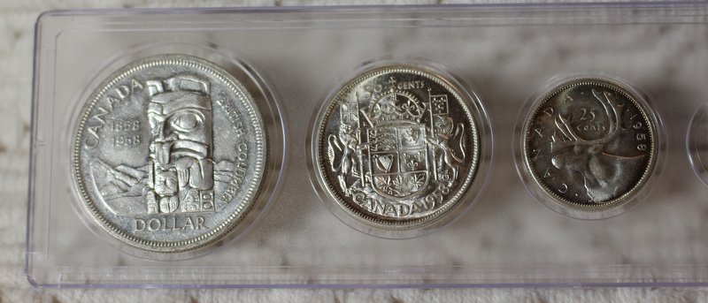 Canada-Year-Set---Looking-For-Holder-Information