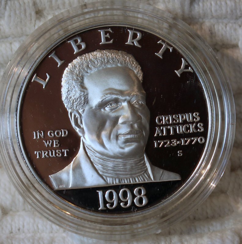 1998-S-Black-Patriot--And-2006-P-Franklin-Comm-Dollar