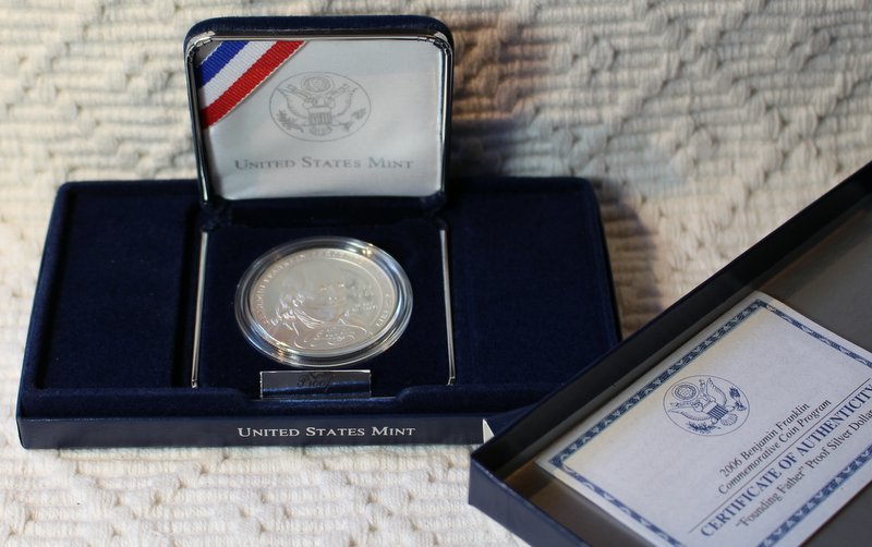 1998-S-Black-Patriot--And-2006-P-Franklin-Comm-Dollar
