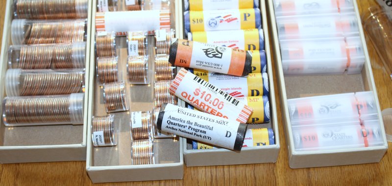 Different-Types-Of-Rolls,-Customer,-Fed-And-Mint