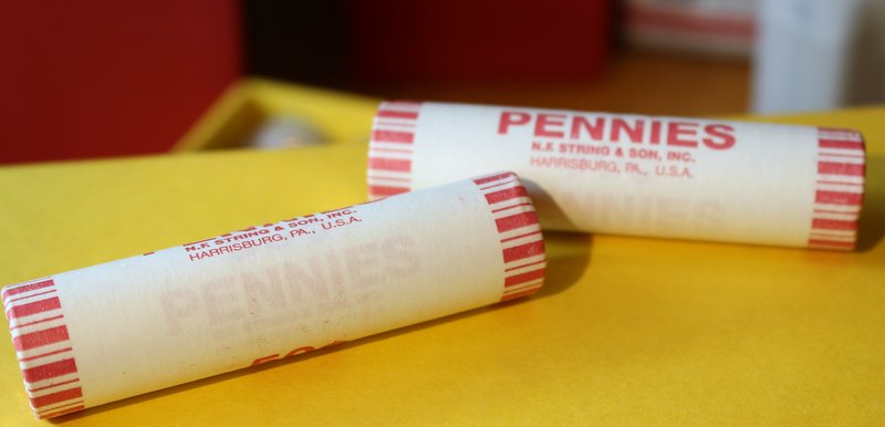 Different-Types-Of-Rolls,-Customer,-Fed-And-Mint