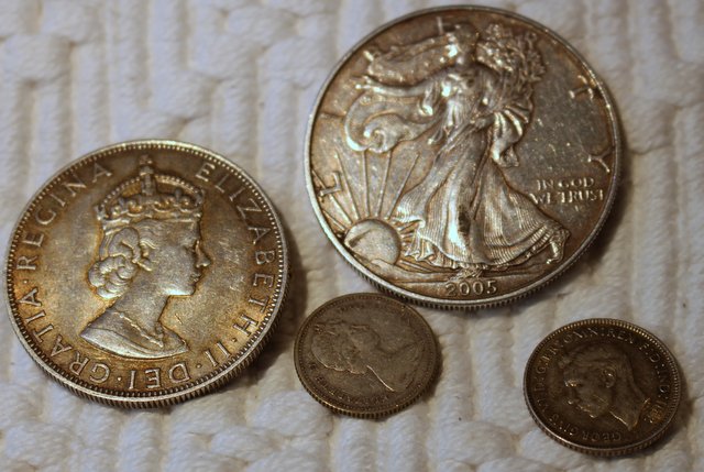 Started-My-Mini-Treasure-Chest-Today