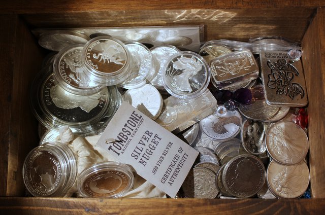 Started-My-Mini-Treasure-Chest-Today