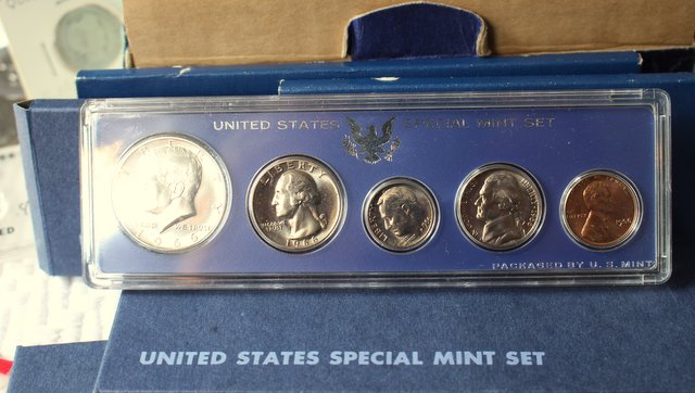 1966-SMS-Sets---Box-Of-Five