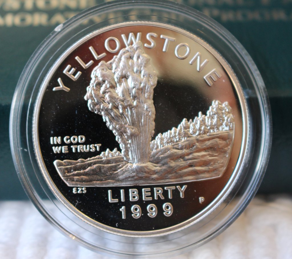 1999-Yellowstone-Dollar