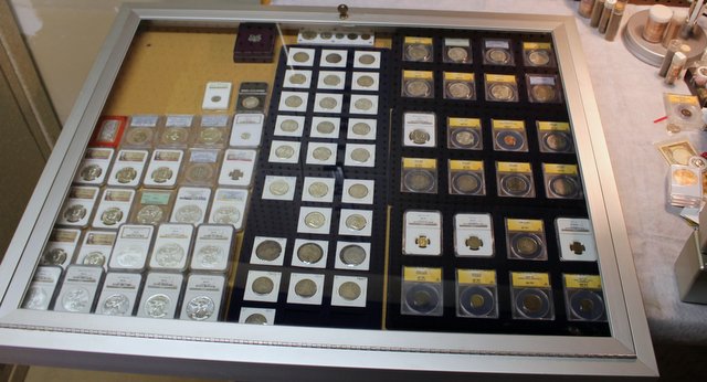 Setting-Up-For-My-First-Coin-Show---Jackson-Mich.