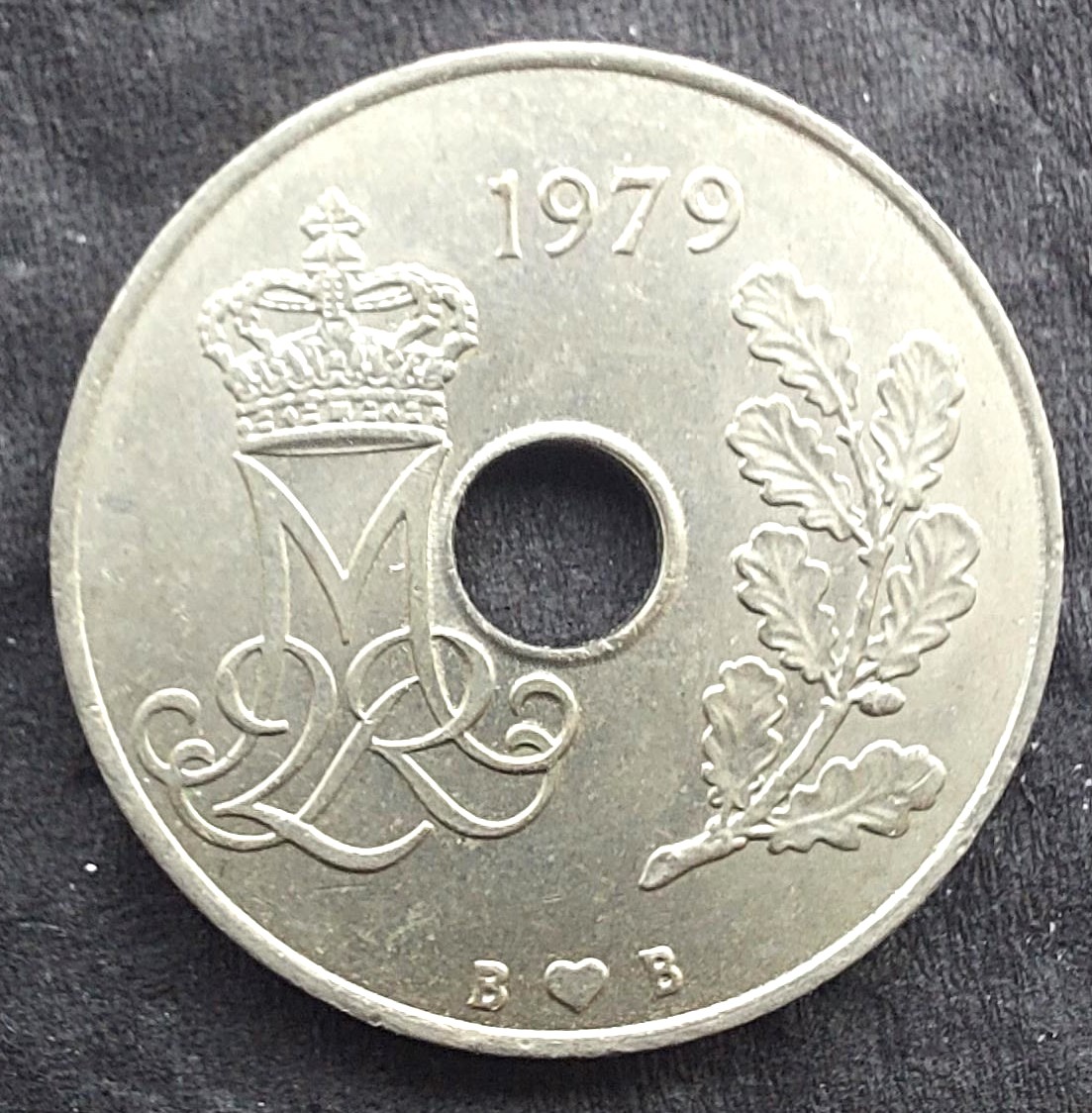 1979-Denmark-25-Ore-With-Hole