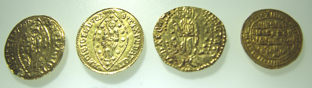Help-With-Gold-Coin-Identification