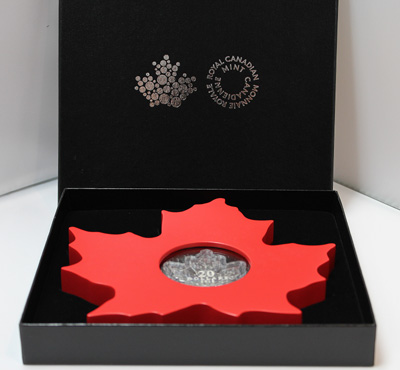 2015-$20-Fine-Silver-Coin-The-Canadian-Maple-Leaf-Shaped