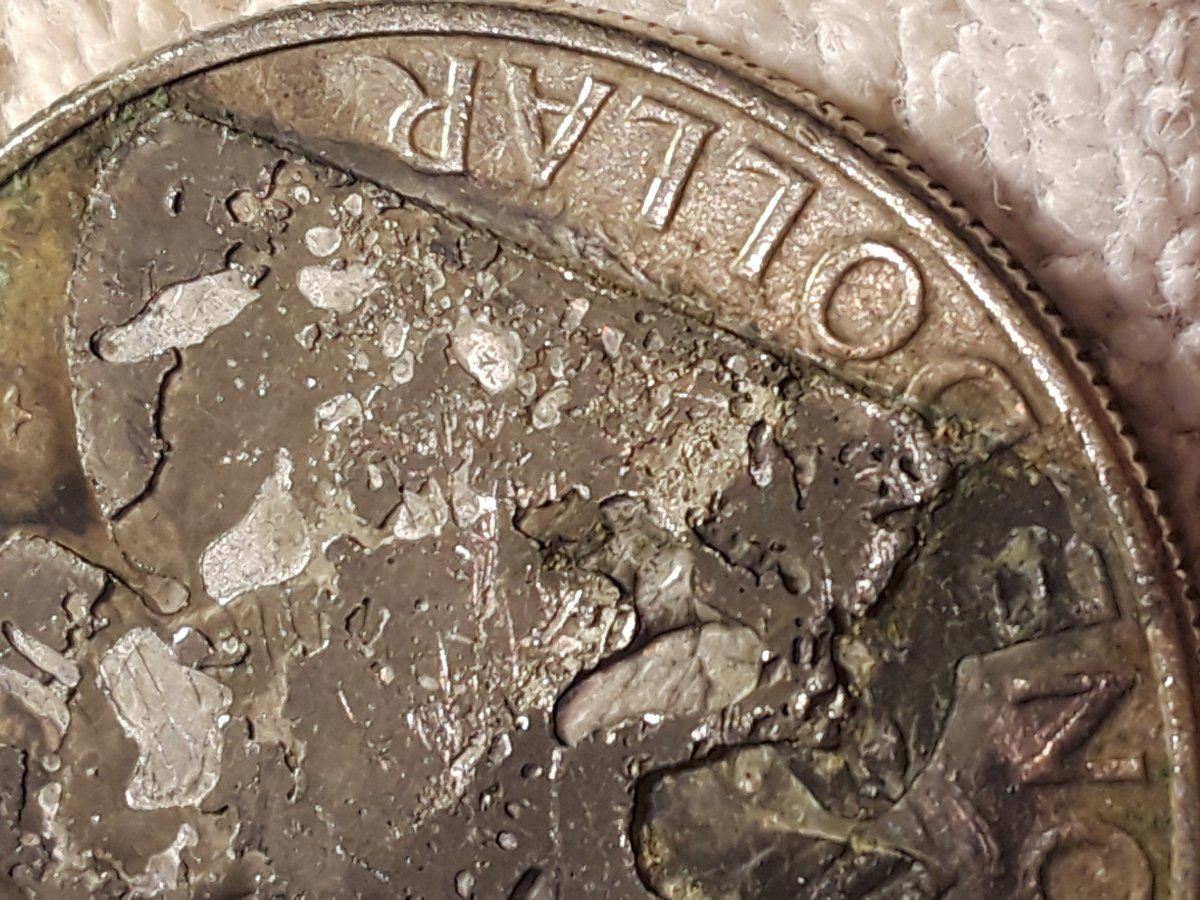 1972-D-Eisenhower-Dollar-Die-Break?