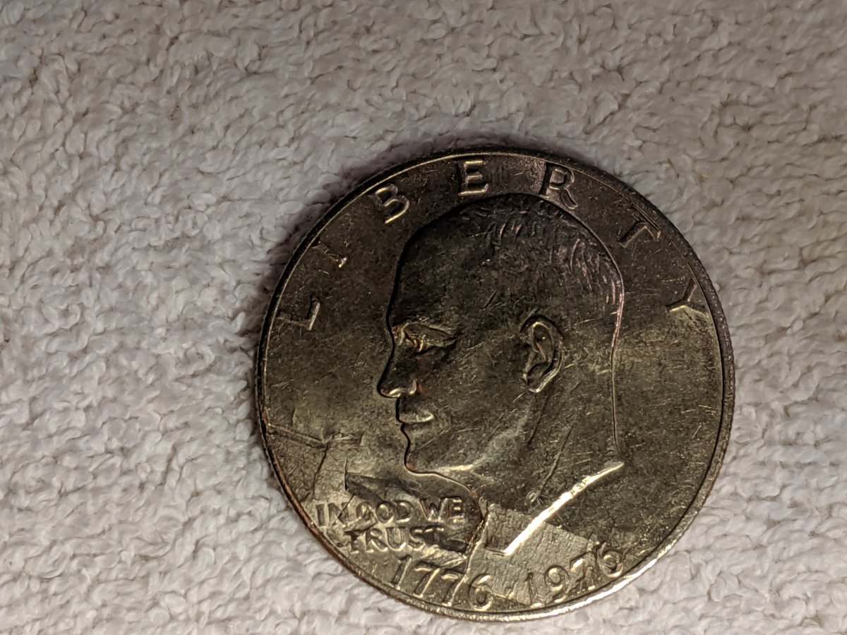 Bicentennial-Ike-Cladding-Flaw?