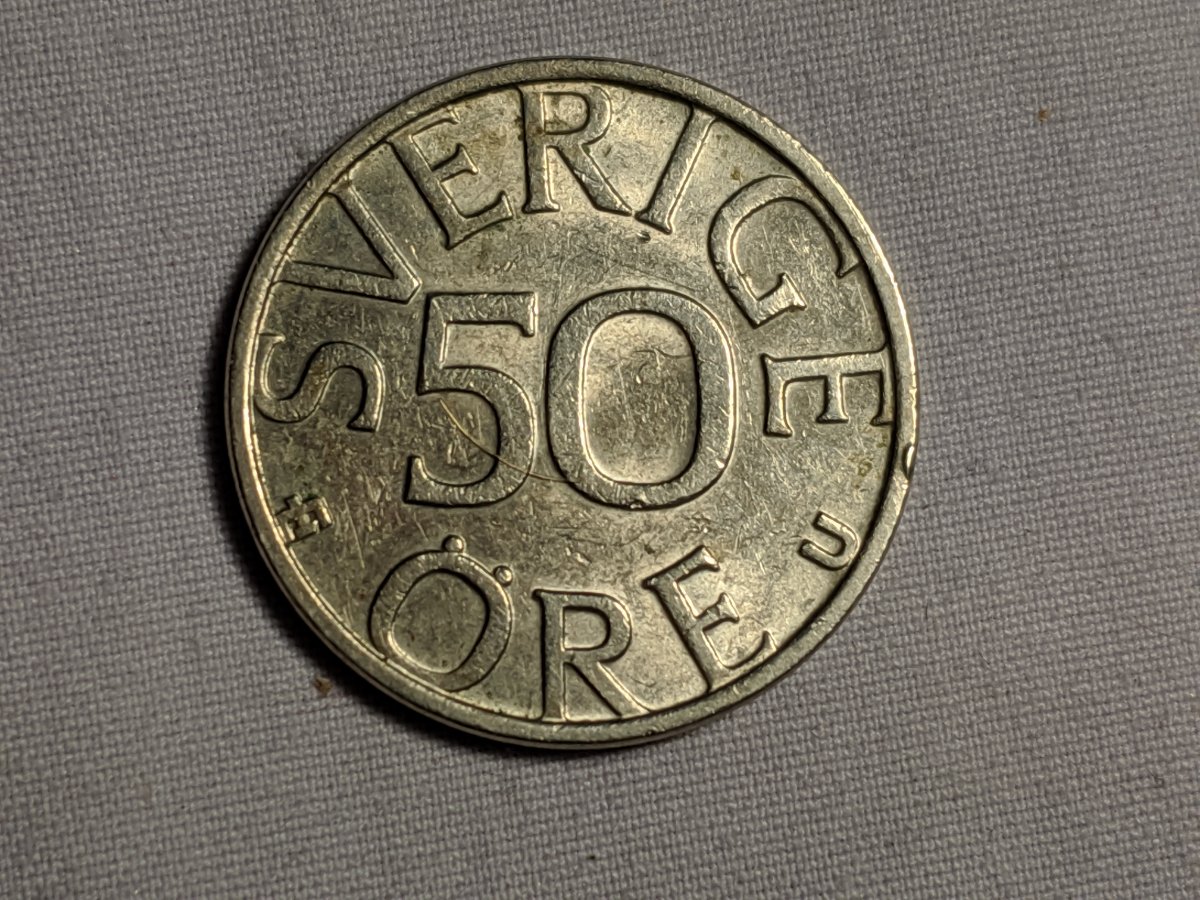 Around-The-World-With-Coins---A-Coin-Geography-Game
