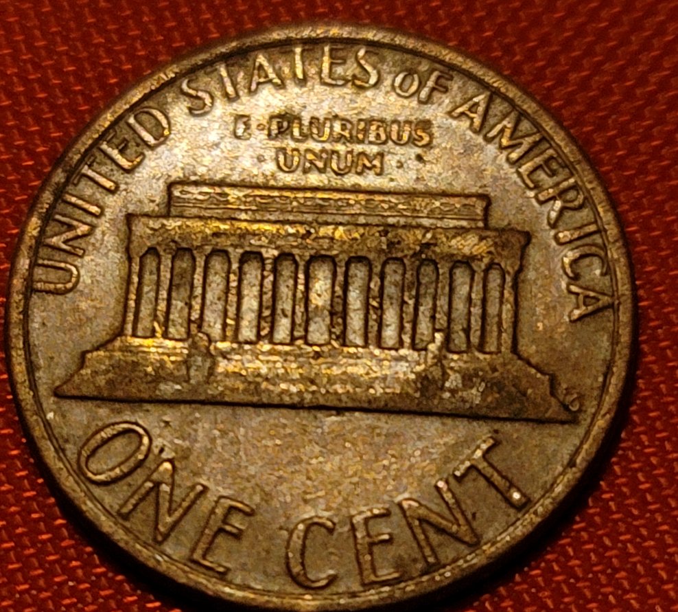 19?-Lincoln-Memorial.please-Help-ID-This-Its-A-Strong-Collar-On-The-Revers