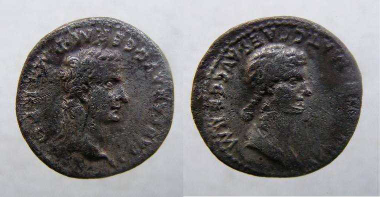 Caligula-Denarius
