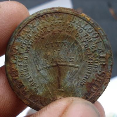 City-Of-Paris-Airship-Balloon-Token