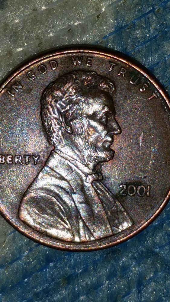 2001-Penny-Error?--It-Possible-Their-Is-A-D-Mintmark-On-Lincoln's-Eyebrow?