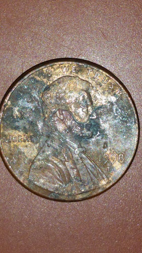 Is-This-A-1998-Lincoln-Cent-Error?--Die-Crack?