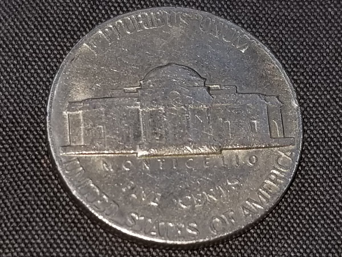 1975-D-Nickel-Normal-MM,-Bad-Die-Vs-Circ-Damage