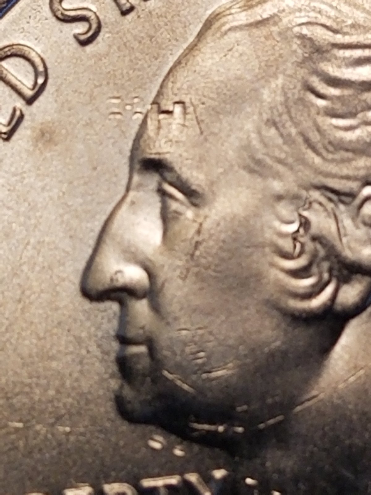 2020--D-Weir-Farm-Quarter-Fresh-From-Bank-Roll-With-Weird-Marking