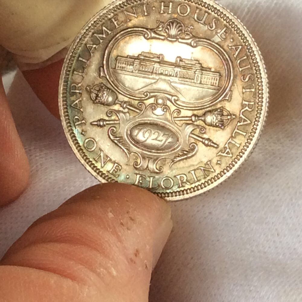Major-Die-Cracked-1927-Canberra-Florin