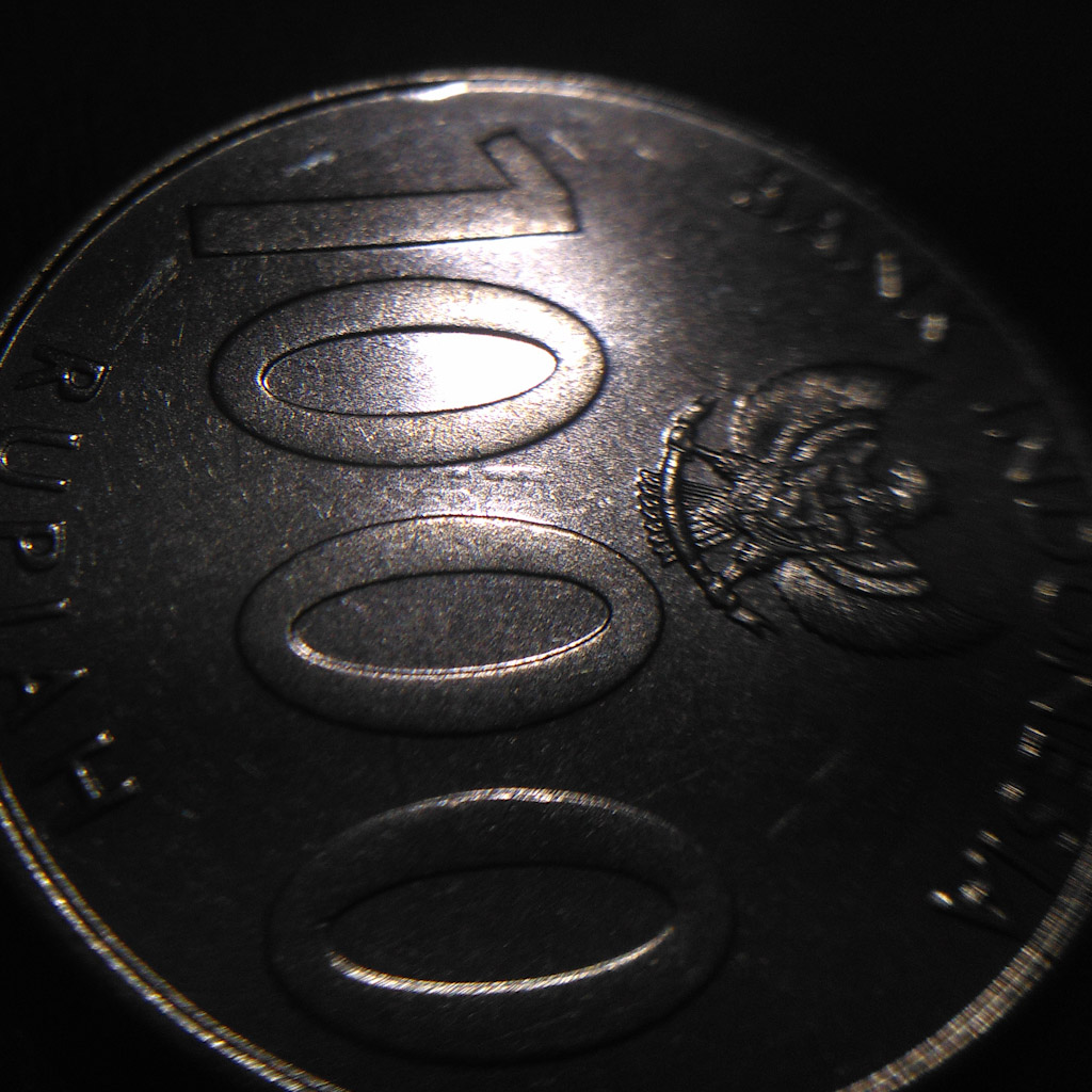 Indonesian-2010-Idr-1000-Coin-With-Die-Clash-And...-A-Weird-Die-Clash?