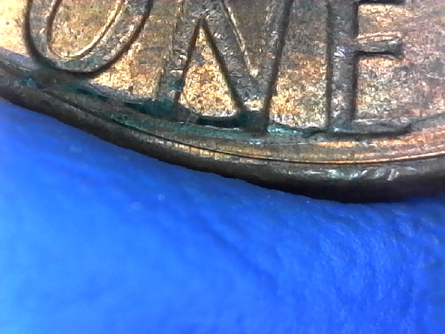 1979-D-Penny-Is-This-A-Big-Die-Crack.-Looks-Actually-Split-Open!