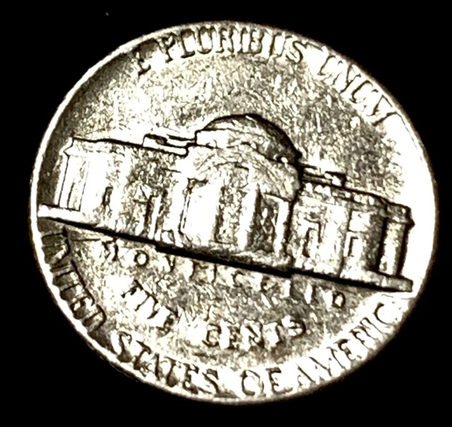 1975-Nickel-Error-?-Looks-A-Bit-Off