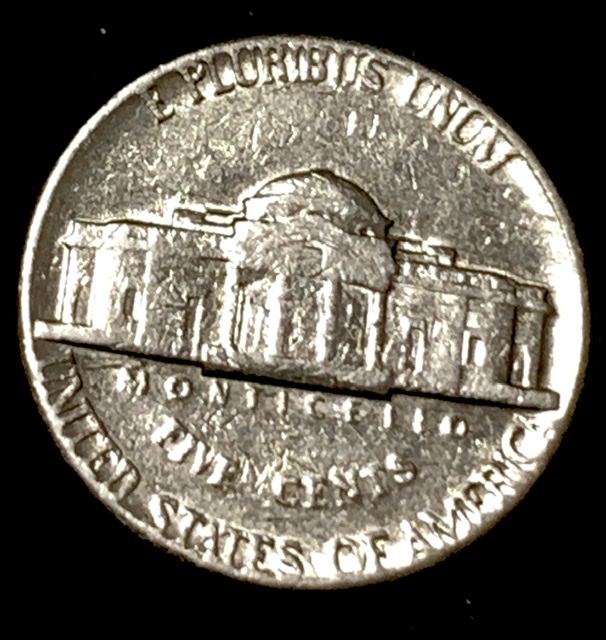 1975-Nickel-Error-?-Looks-A-Bit-Off