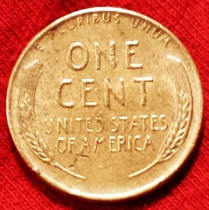I-Think-Abe-Has-A-Hole-Or-Crater-In-His-Head....1952-D-Wheat-Cent