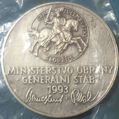 New-UK-Member-Czech-Military-Coin