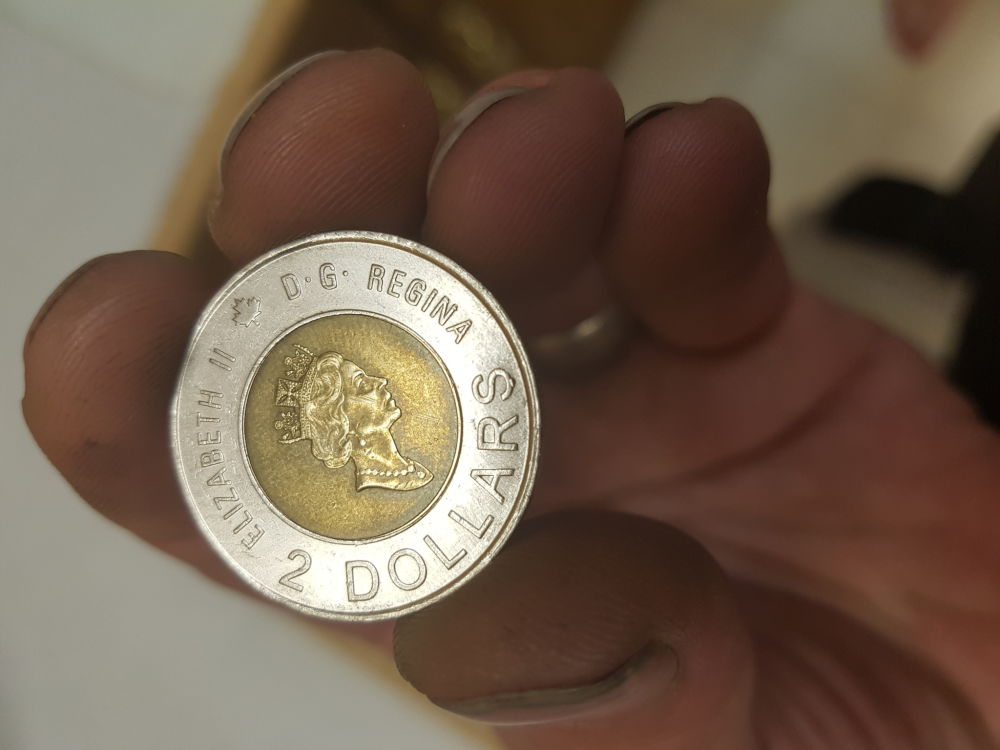 Canadian-2000-S-Pedastal