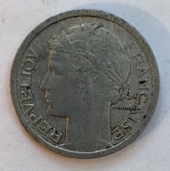 1943-One-Franc-Coin-With-Liberte-Egalite-Fraternite-On-Reverse