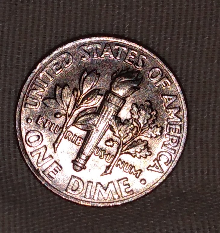 2001-D-Dime-Has-Gold-Tint-Is-It-Error?
