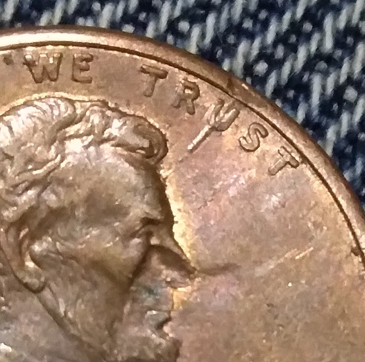 Is-This-A-Error-On-This-1992-D-Penny?